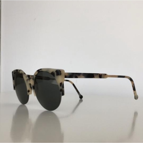 RETROSUPERFUTURE: Super "LUCIA" Puma Sunglasses - Picture 3 of 9